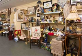 New Hampshire Antique Co-op Discovery Barn filled with collectibles and vintage treasures